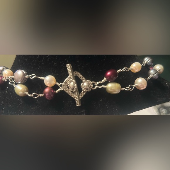 Multicolor Freshwater Pearl Station Necklace - Women's Layered Style - Picture 4 of 4